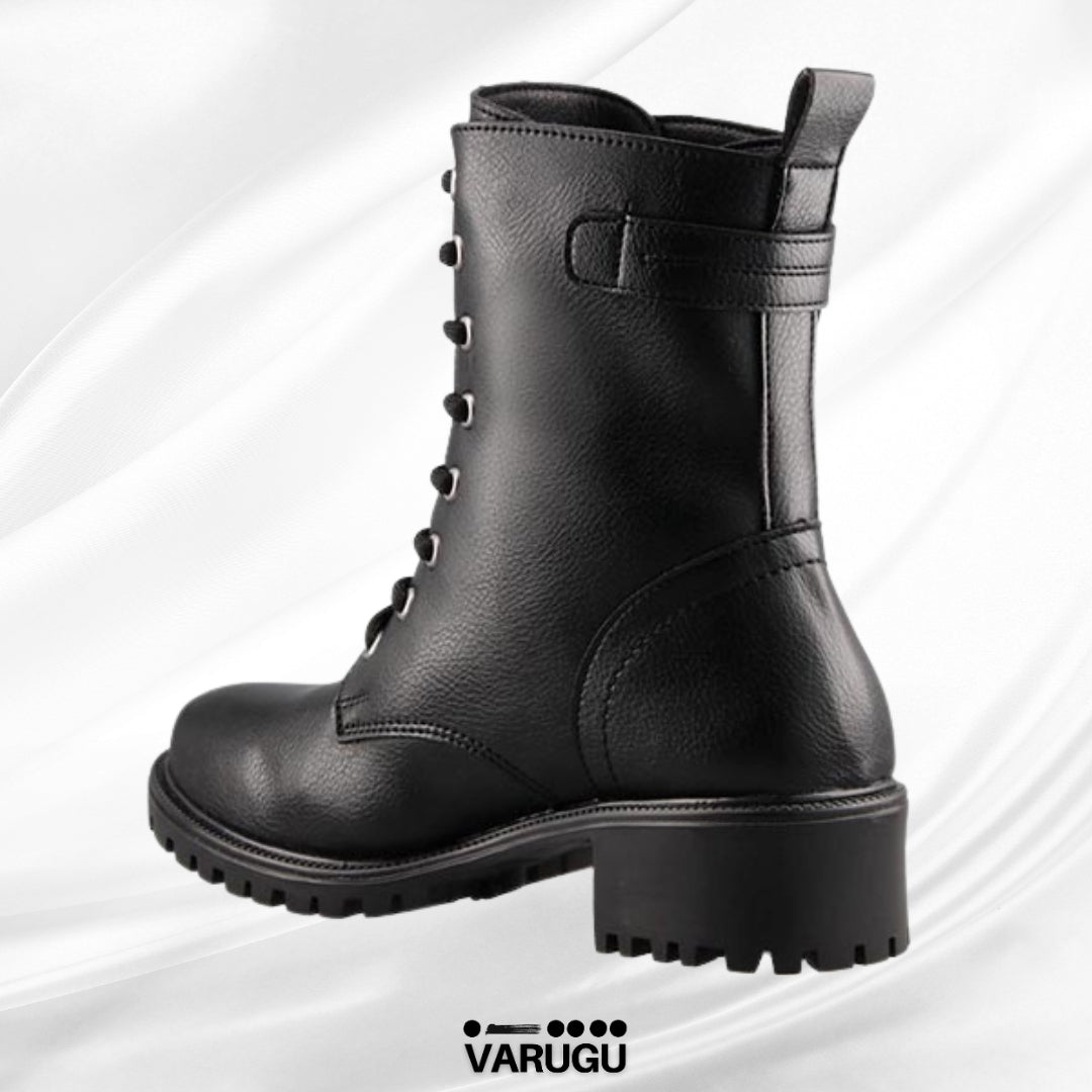 Botines con cinturón y agujeta dama negras