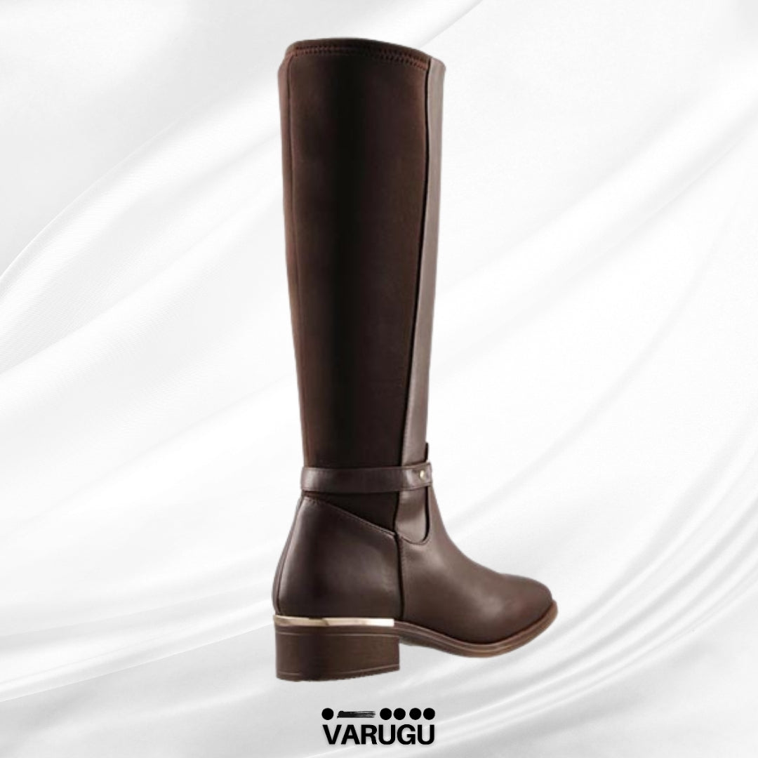Botas café de piso con dorado de mujer