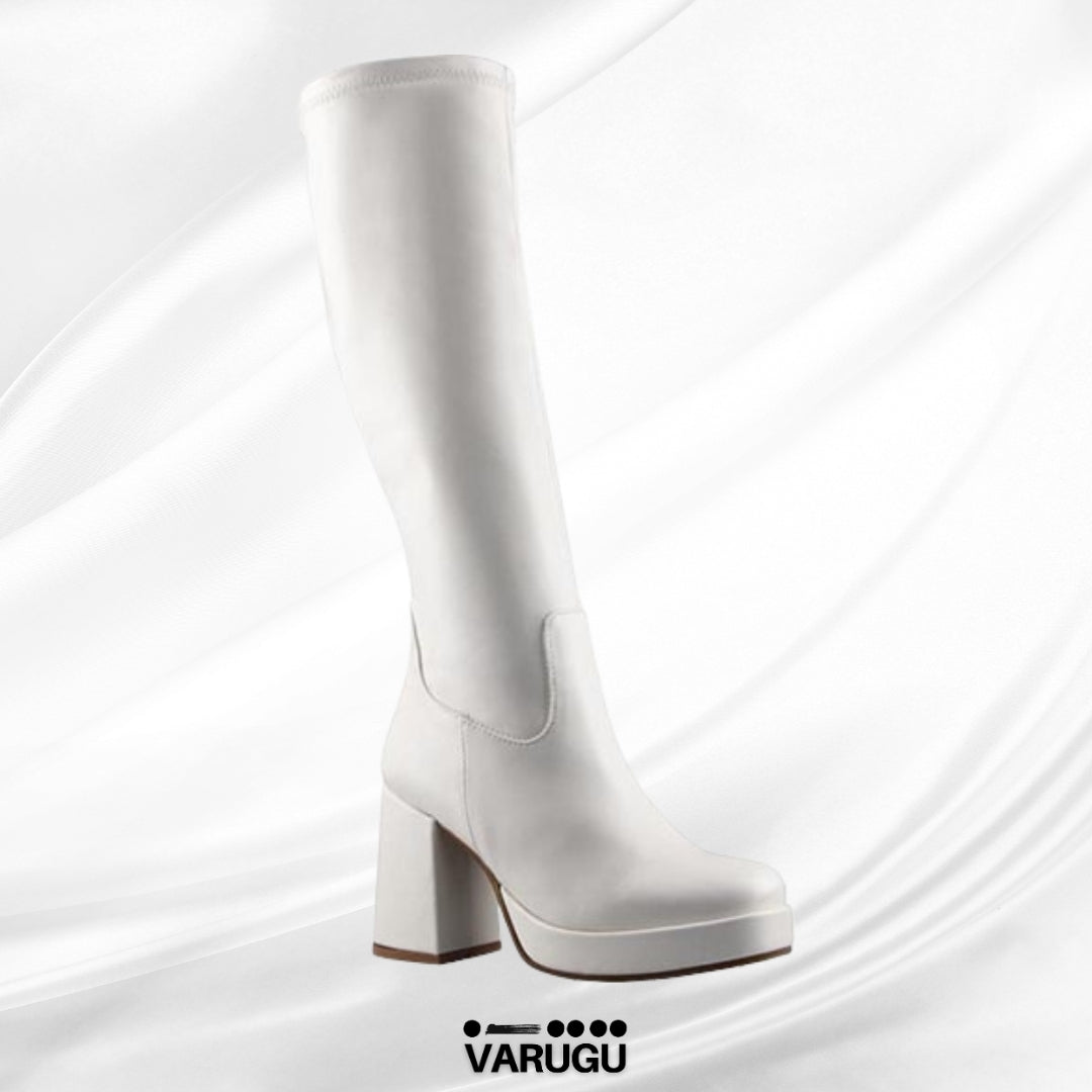Botas largas blancas para mujer
