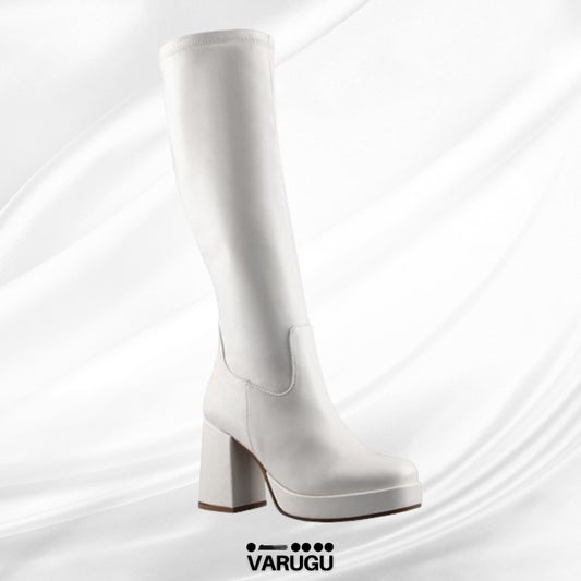 Botas largas blancas para mujer