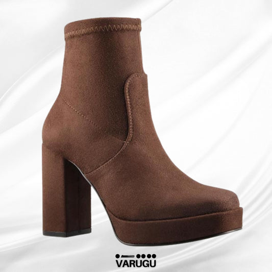 Botas tono moka de mujer