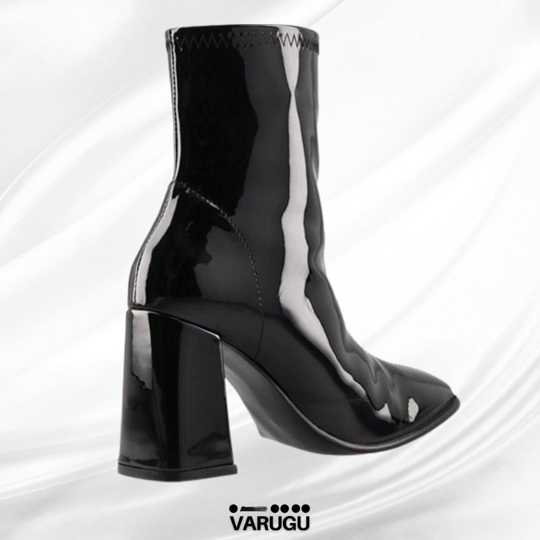 Botines negros tipo charol de mujer