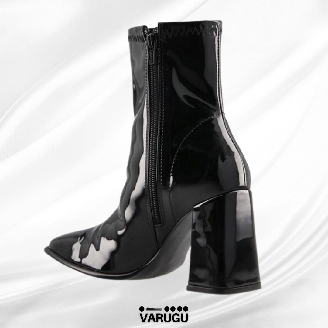Botines negros tipo charol de mujer