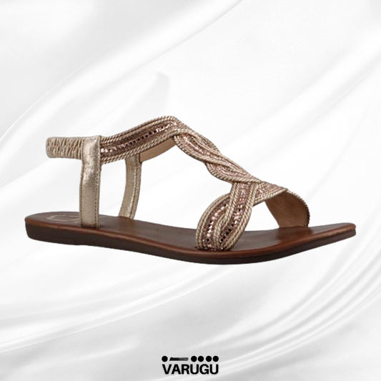 Sandalia plana de color bronce con acabado textil