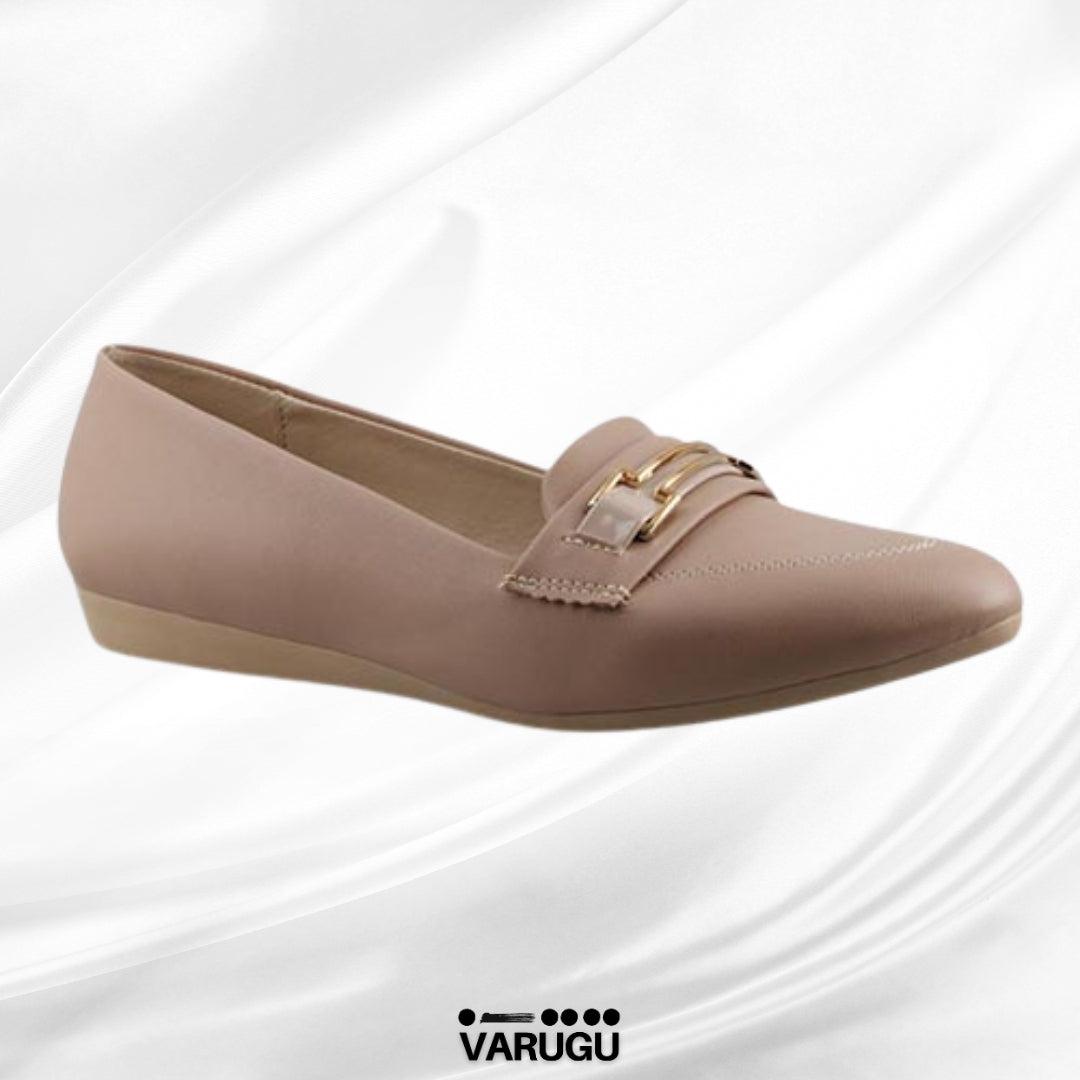 Flats versátiles con detalle dorado