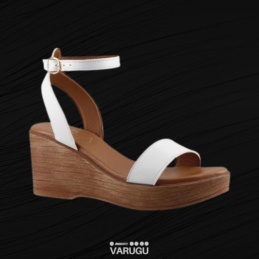 Plataformas blancas bonitas y elegantes