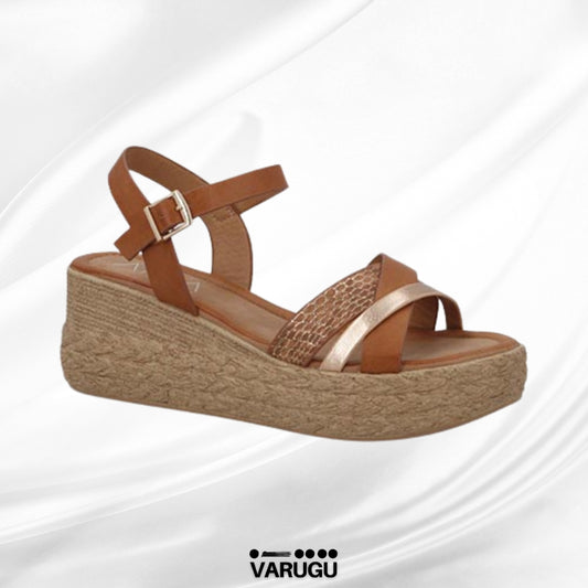 Sandalias para dama color café con plataforma