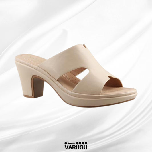 Zapatillas beige abiertas