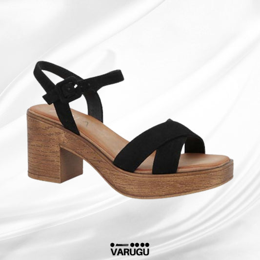 Zapatillas negras con plantilla acojinada