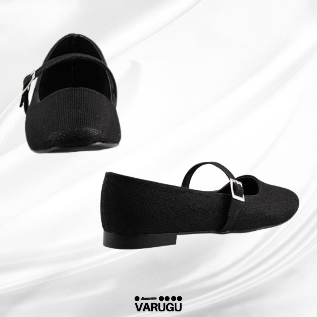 Zapatos de piso negros sofisticados