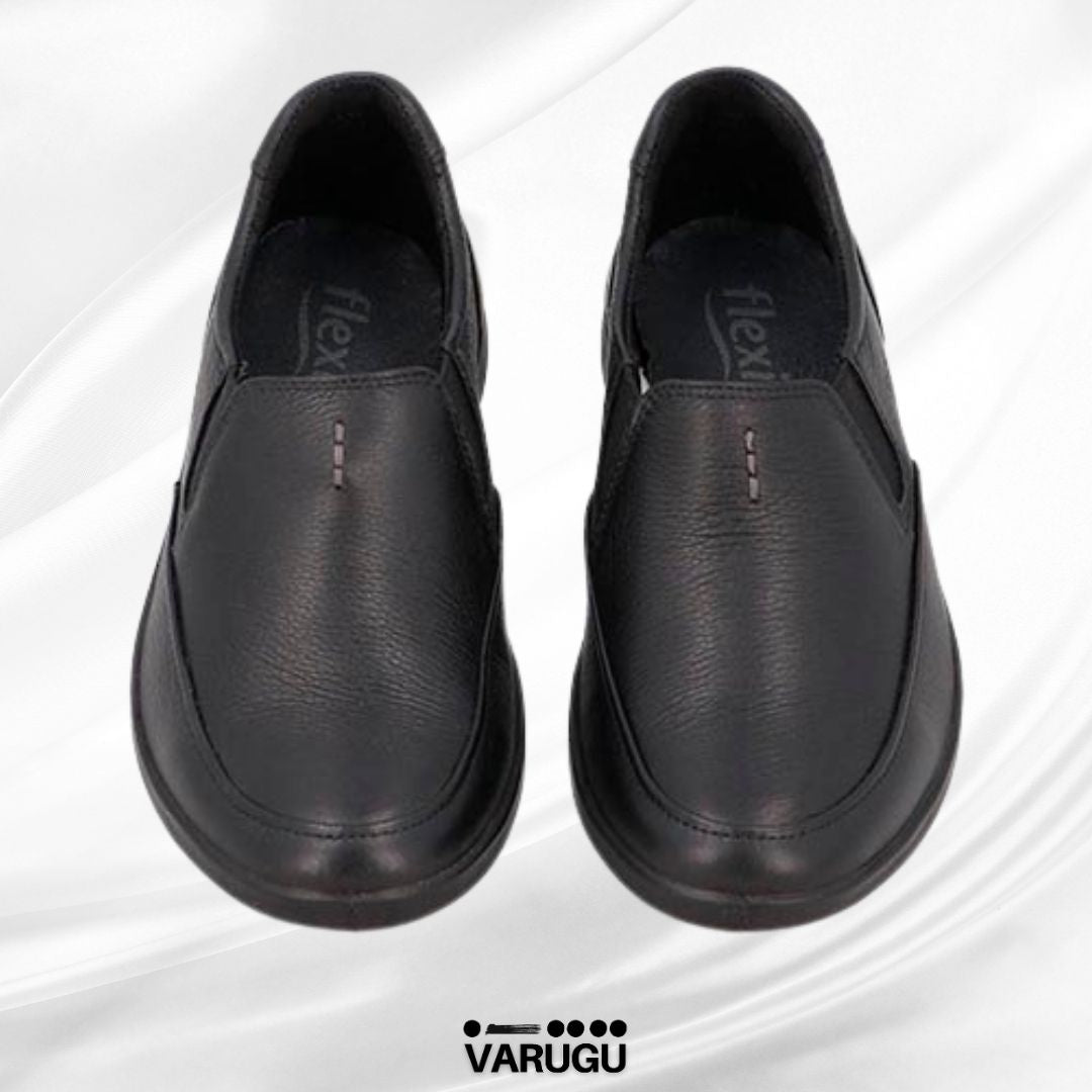 Zapatos negros Flexi para el día laboral de piel