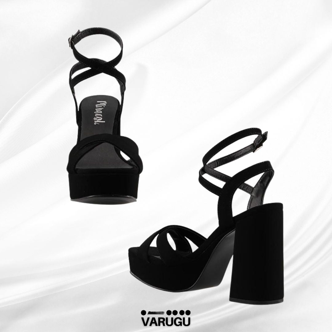 Zapatillas negra con pulsera