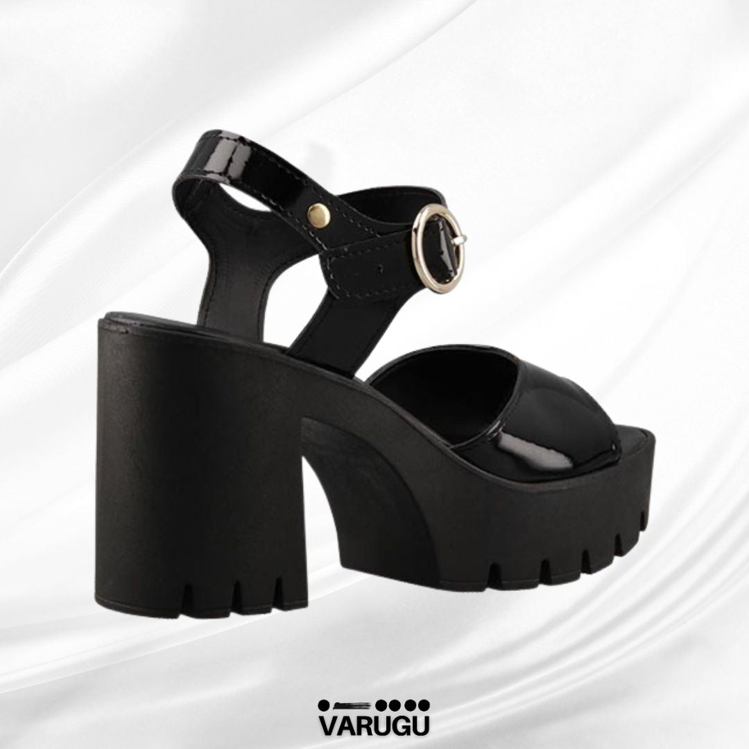Zapatillas negras tacón grueso