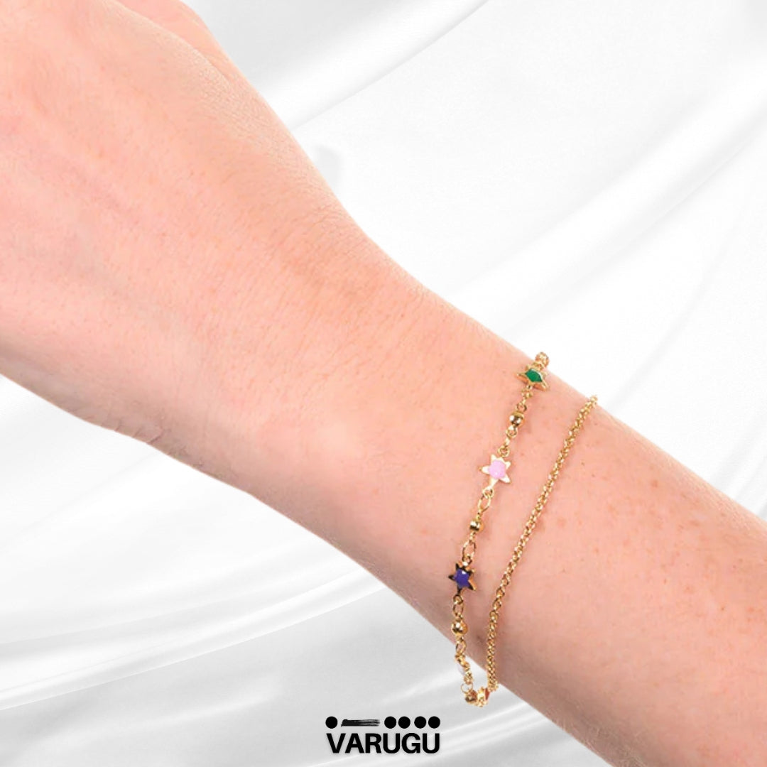 Pulsera con estrellas colores baño de oro