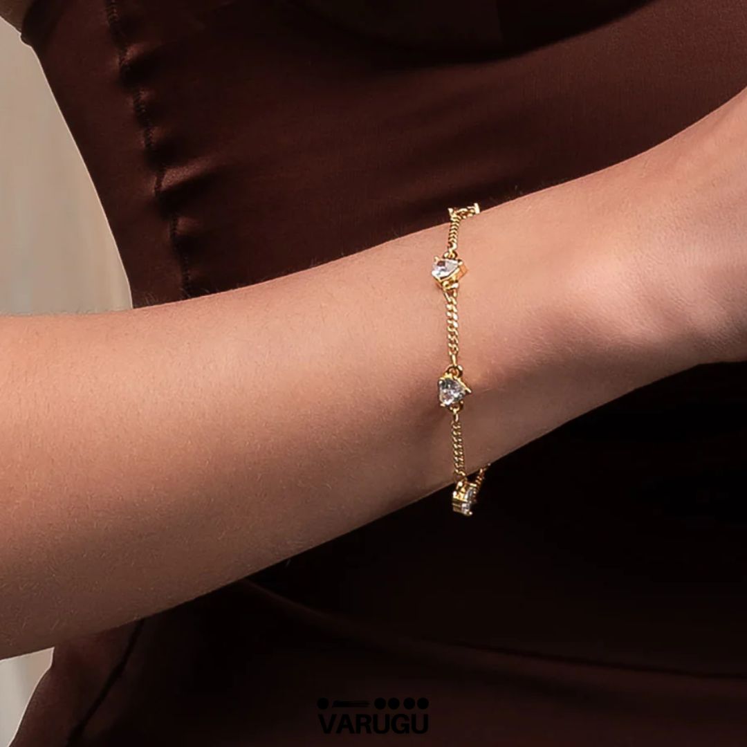 Pulsera con piedras cristal en baño de oro