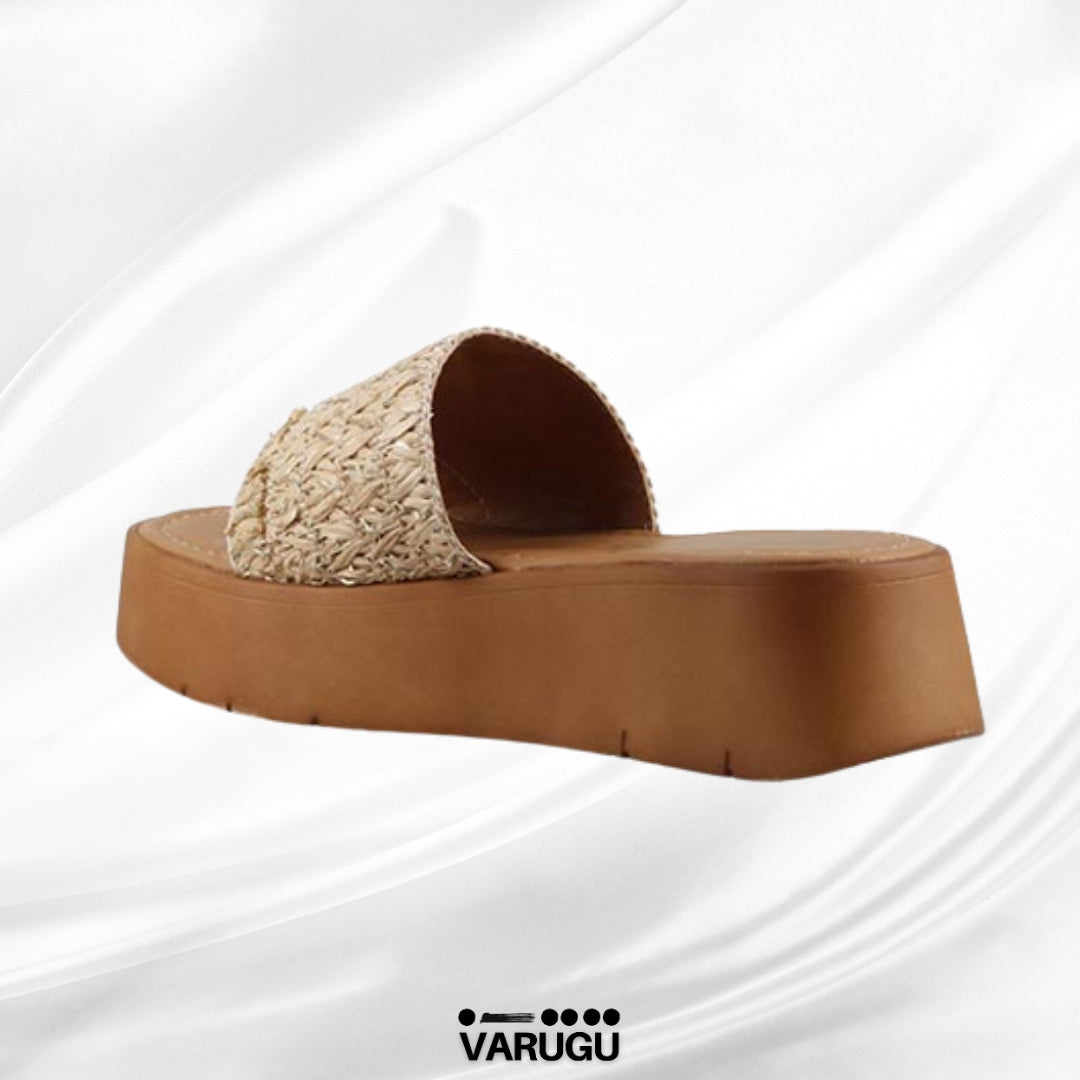 Sandalias de rafia color beige