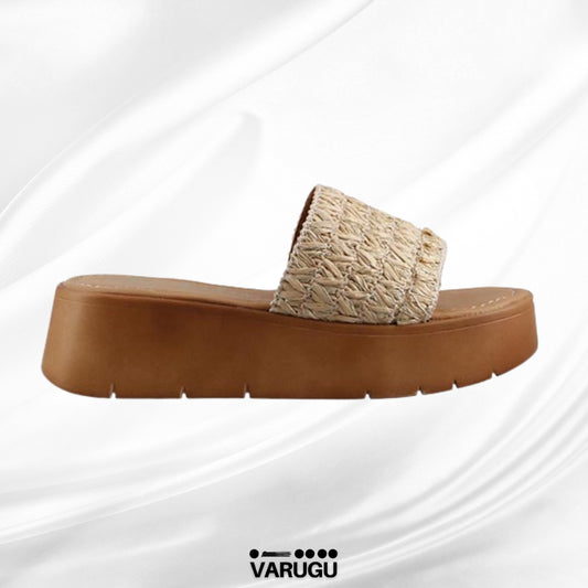 Sandalias de rafia color beige