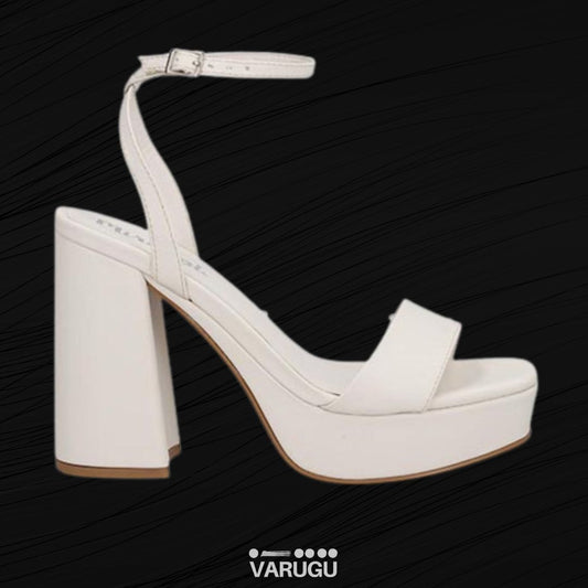 Zapatillas blancas con cinturón pequeño