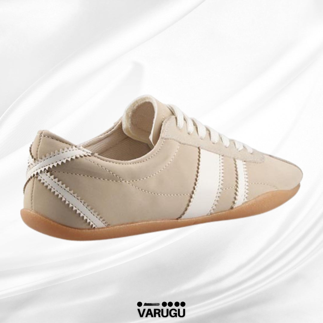 Tenis beige bajos de mujer