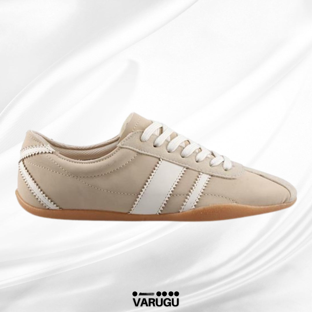 Tenis beige bajos de mujer