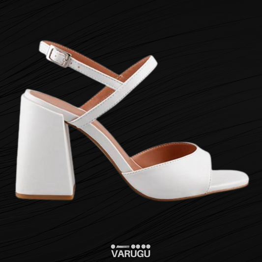 Zapatillas blancas para fiesta