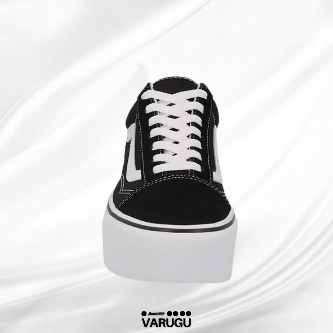 Tenis para mujer VANS de suela alta en color negro