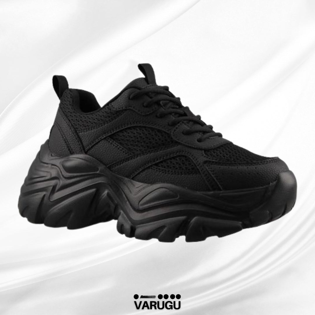 Tenis negros altos de mujer