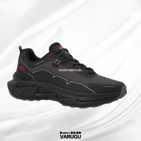 Tenis para deporte en color negro con suela resistente