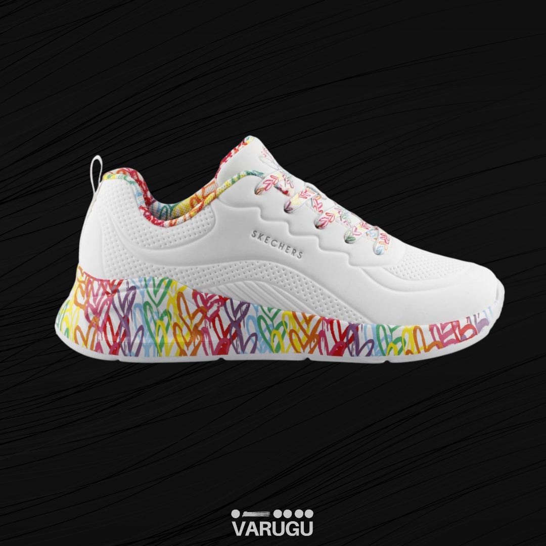 Tenis Skechers Blancos con corazones de colores dama