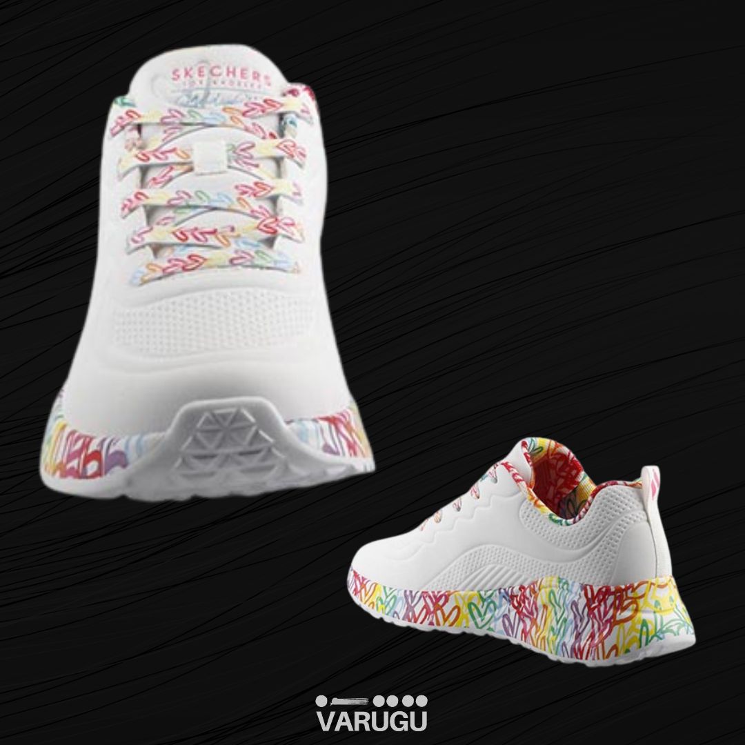 Tenis Skechers Blancos con corazones de colores dama