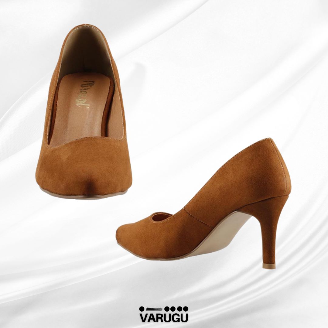 Zapatilla camel de punta fina