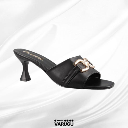 Zapatillas elegantes con tacón chico