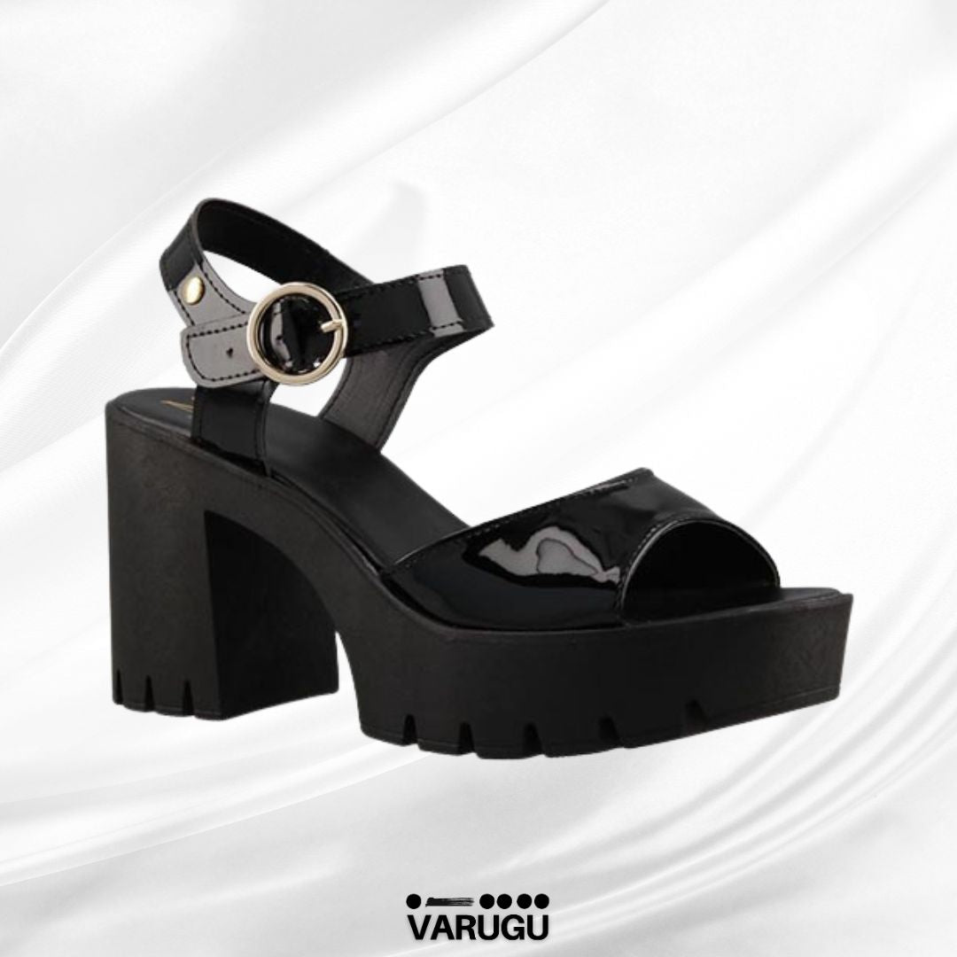 Zapatillas negras tacón grueso