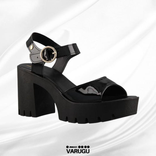 Zapatillas negras tacón grueso