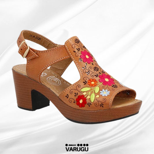 Zapatillas de piel con flores bordadas