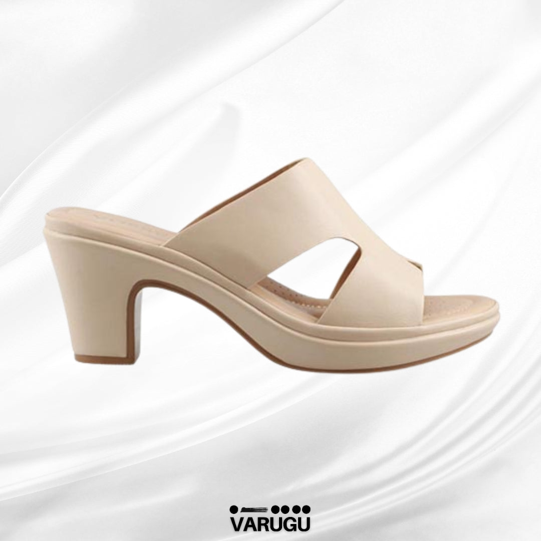 Zapatillas beige abiertas