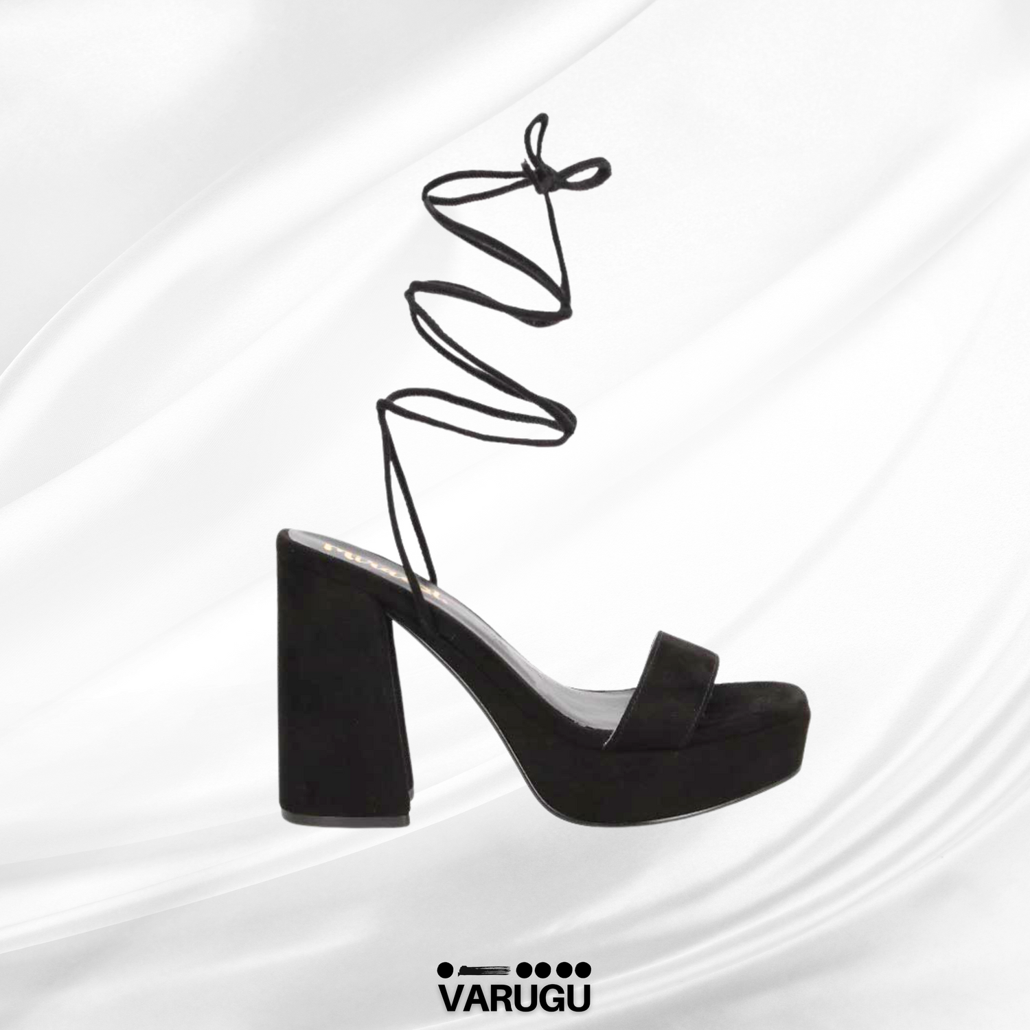 Zapatillas negras con top tacon bajo