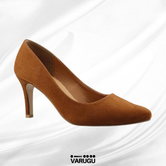 Zapatilla camel de punta fina
